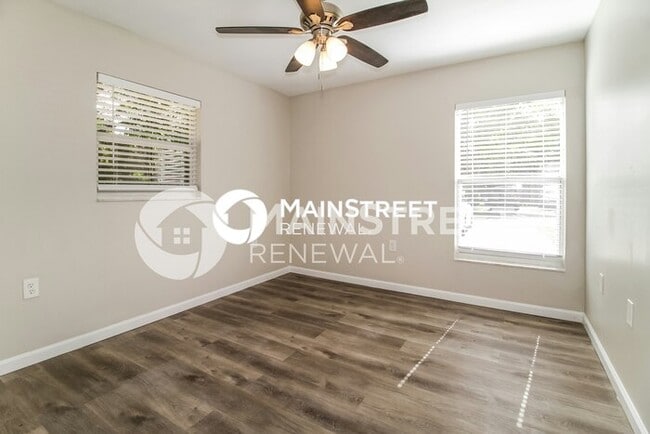 Building Photo - 3 Bedroom Pet-Friendly Home in DELAND, FL ...