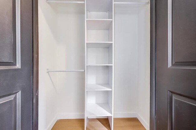 Building Photo - 608 Palisade Ave