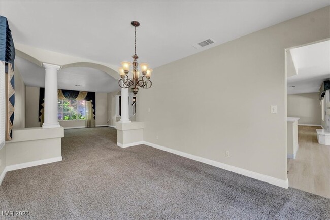 Building Photo - 8932 Bracken Cliff Ct