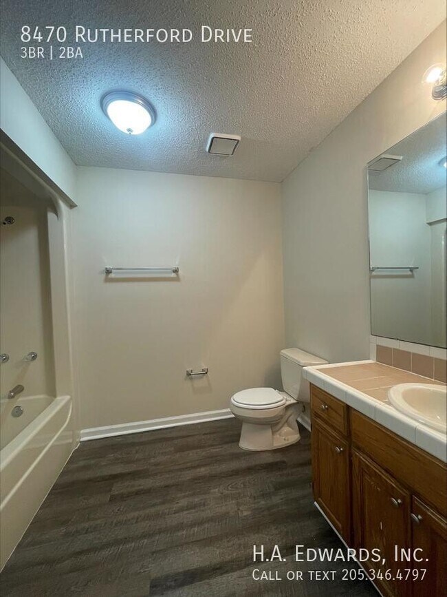 Building Photo - 8470 Rutherford Dr