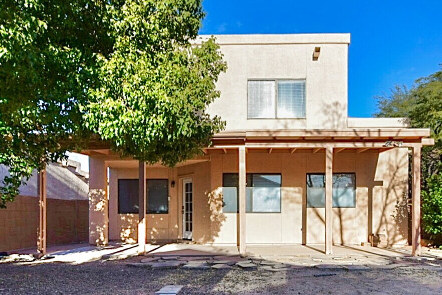 Building Photo - 7880 S Castle Bay St