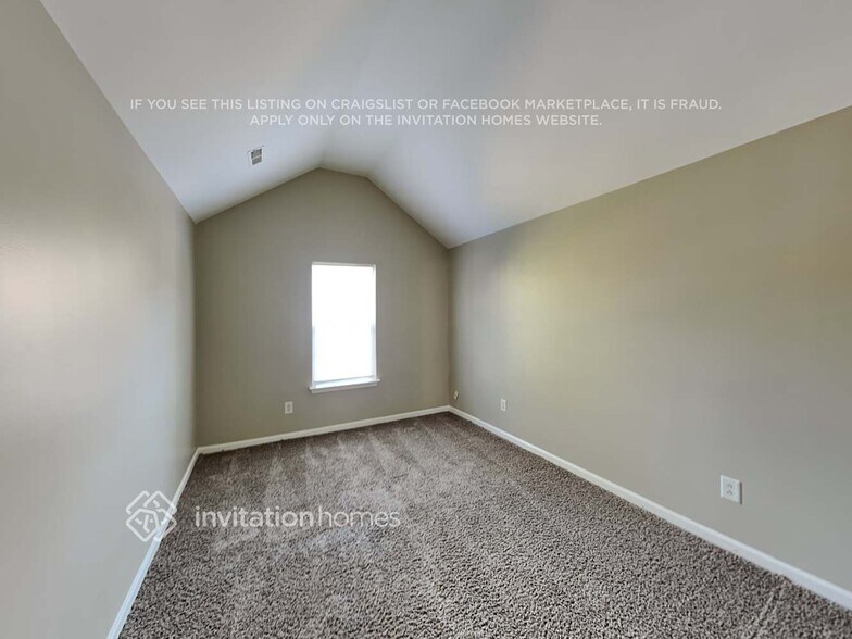 Building Photo - 7211 Hidden Creek Dr