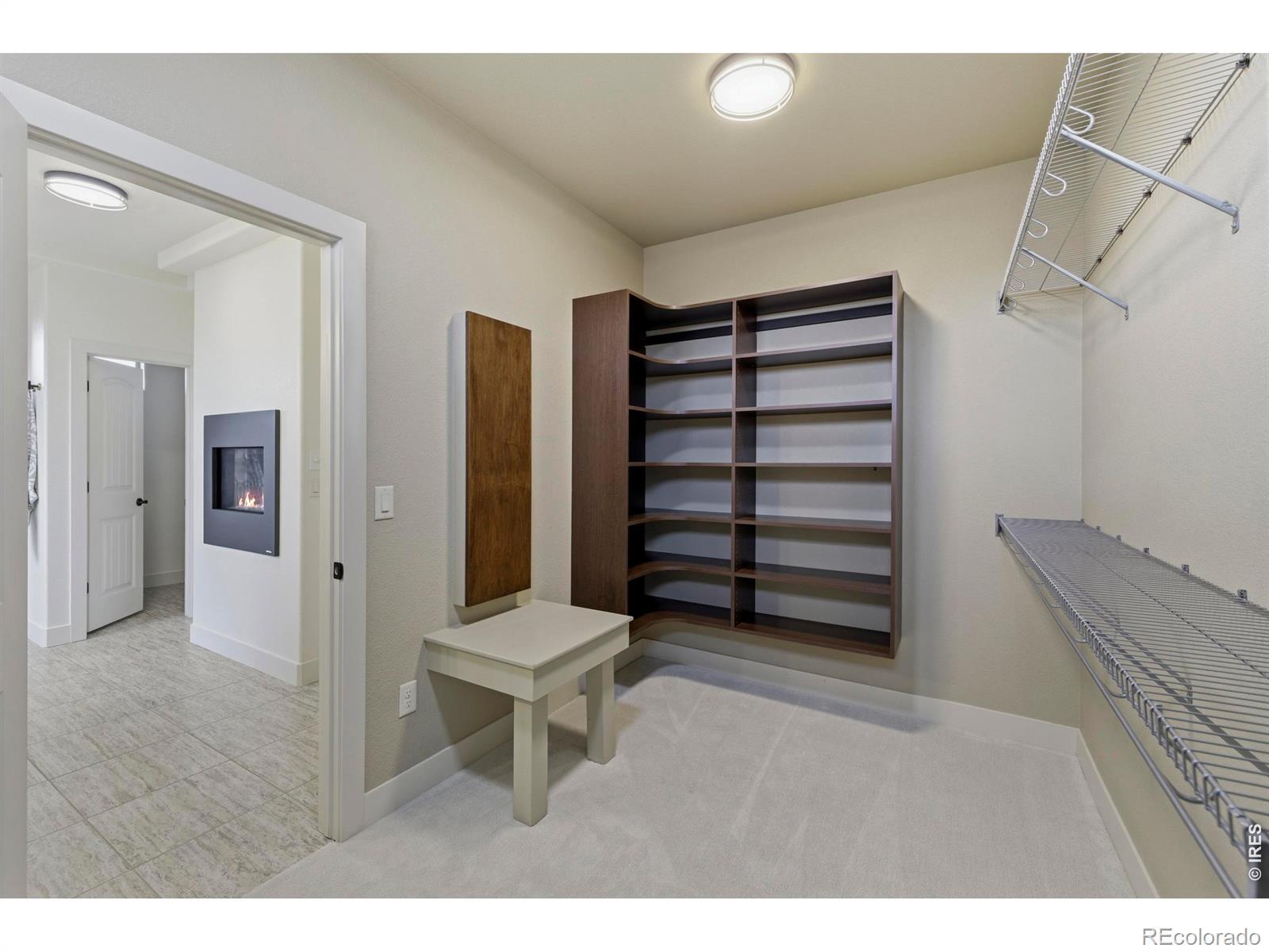 Building Photo - 6862 Wildshore Dr