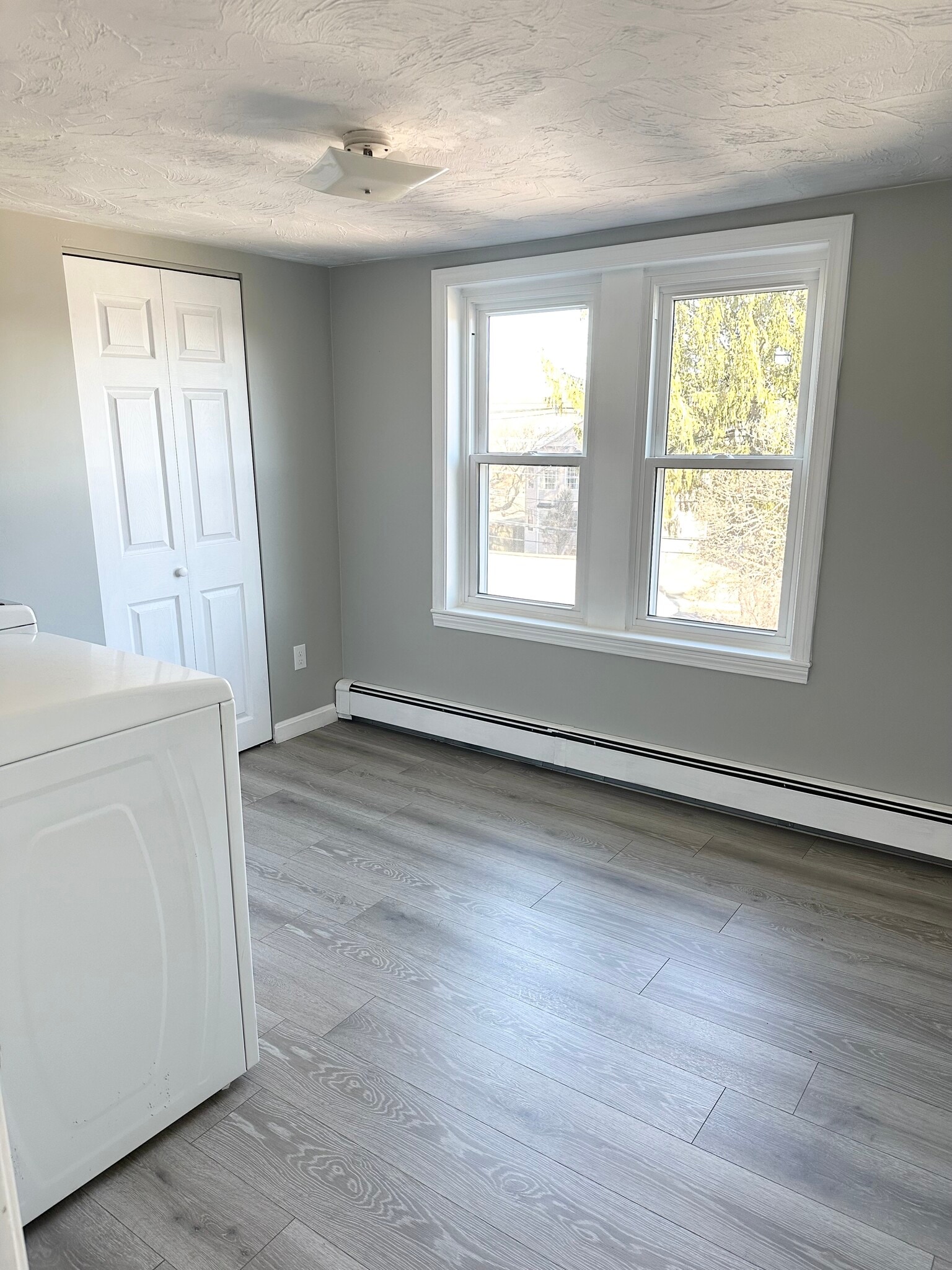Laundry Room - 34 Morse St