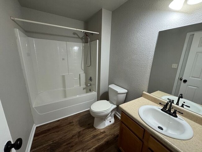 Building Photo - Your New Home for the Holidays—Tour Today!