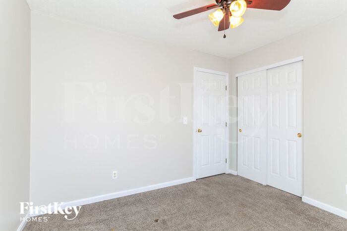 Building Photo - 6676 Midnight Sun Dr