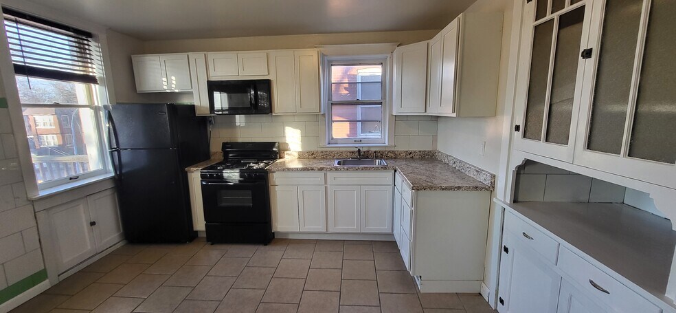 Building Photo - 5505 Louisiana Ave