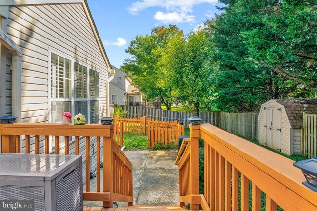 Building Photo - 7505 Castle Rock Dr