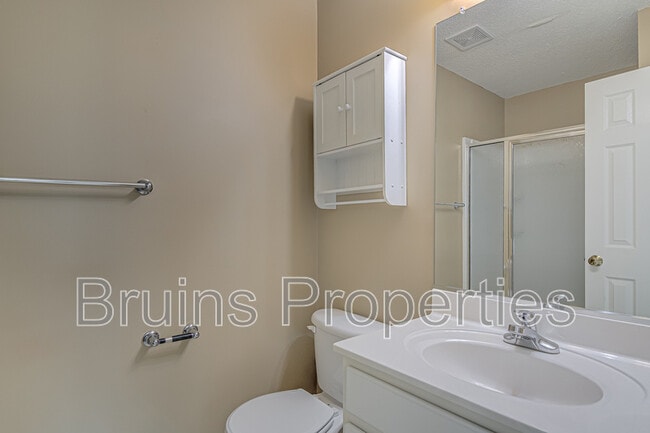 Building Photo - 6113 Hedgecock Cir