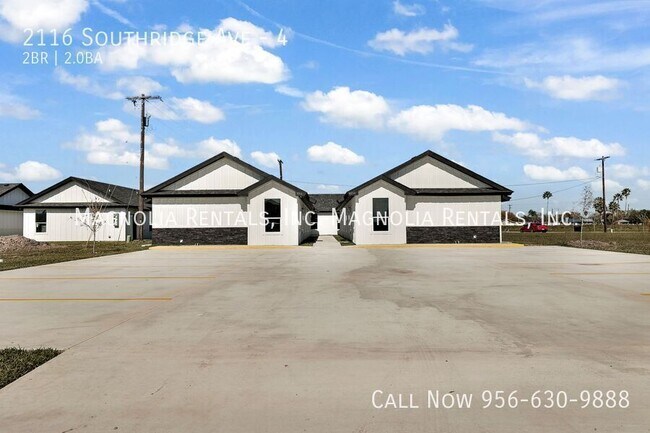 Primary Photo - 2116 Southridge Ave