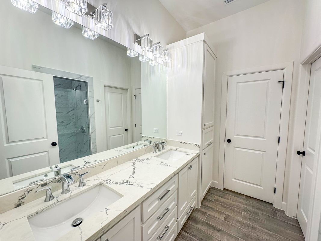 Building Photo - 3405 S Marla Ct