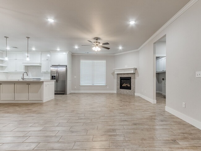 Building Photo - 1463 Hickory Trl