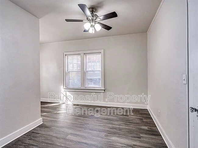 Building Photo - 732 NE 17th St