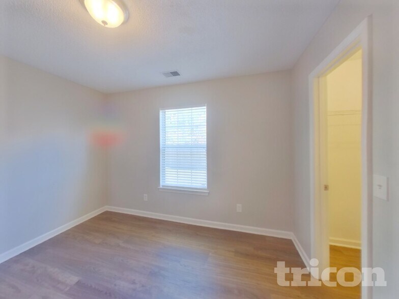 Building Photo - 5 Hamilton Pl Ct