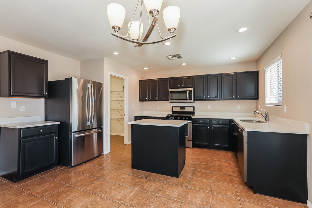 Building Photo - 1935 E Renegade Trail