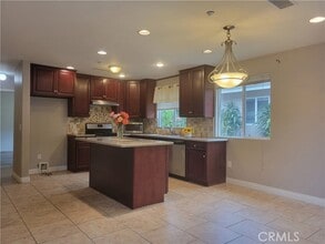 Building Photo - 539 S Michillinda Ave