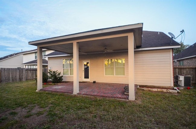 Building Photo - 4907 Trailing Clover Ct