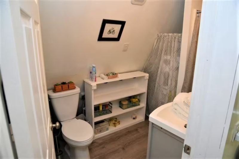 Building Photo - 139 Alan A Dale Dr