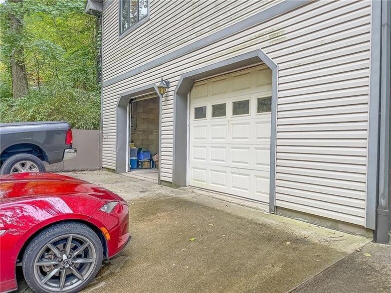 Building Photo - 3166 Babcock Blvd