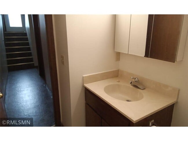 Building Photo - 2323 W Territorial Rd