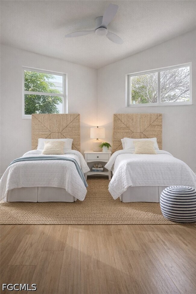 Building Photo - 21484 Edgewater Dr