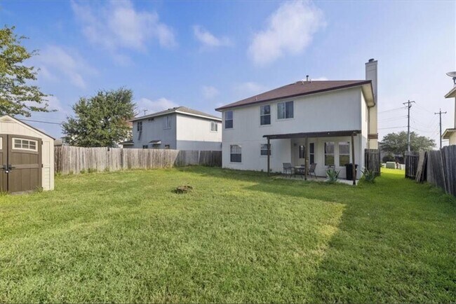 Building Photo - 15305 Mimebark Way