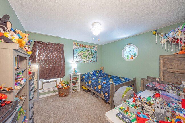 Building Photo - 118 Donna Cir