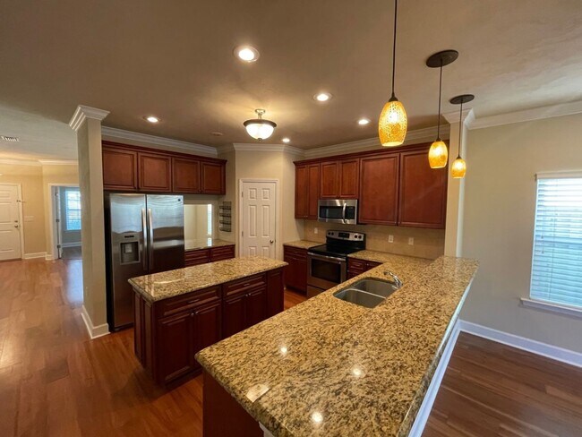 Building Photo - Great Home in Long Leaf