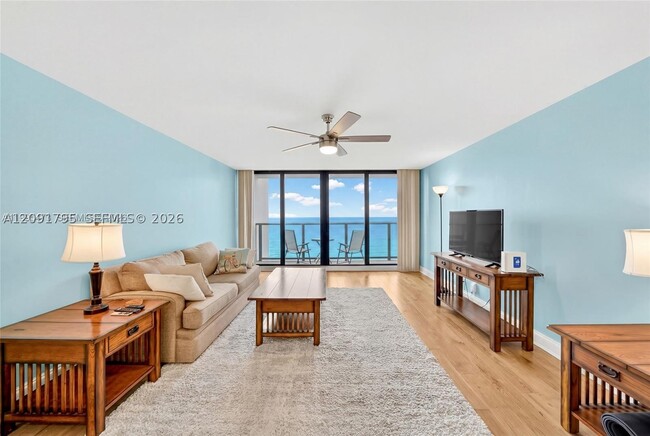Building Photo - 2301 S Ocean Dr
