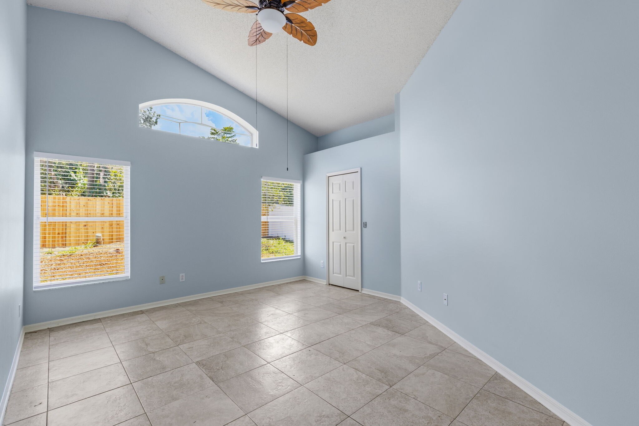 Building Photo - 8026 Waldorf Ct
