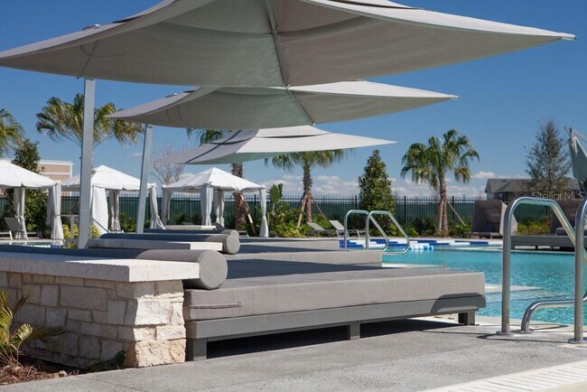 Building Photo - 13833 Behring Ave