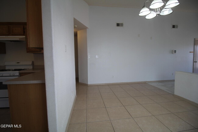 Building Photo - 14009 Robert Ituarte Dr