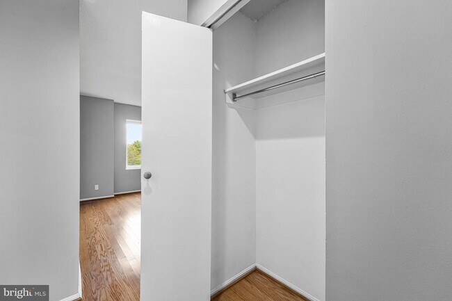 Building Photo - 8360 Greensboro Dr