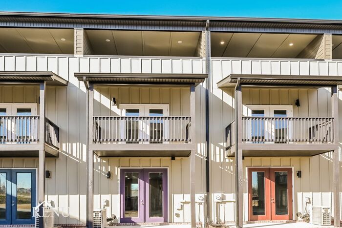 Building Photo - 1930 Addi Ln