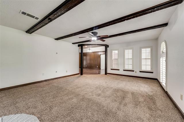 Building Photo - 433 Circleview Dr S