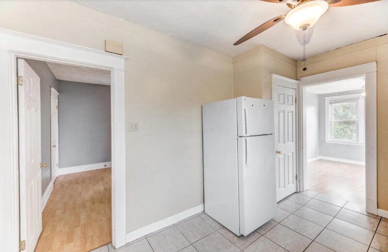 Building Photo - 6532 Chamberlain Ave