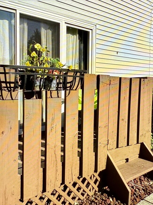 Building Photo - 7757 W Briar Ct