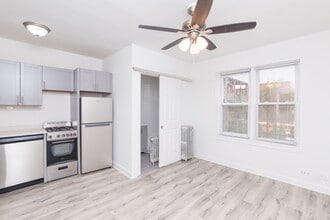 Interior Photo - The Winthrop Place