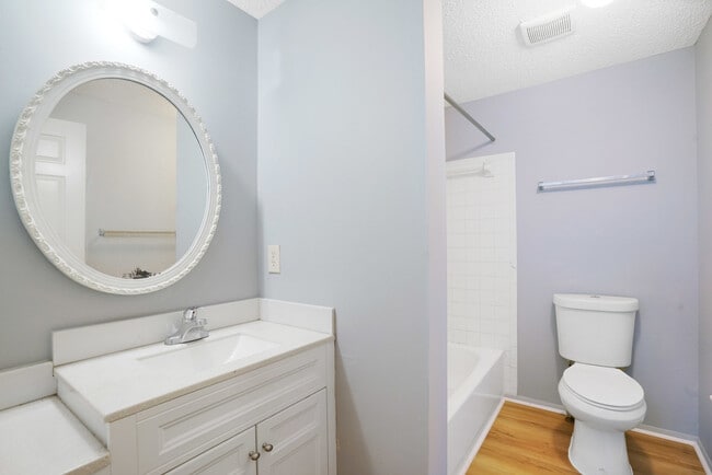 Building Photo - 8653 Bent Arrow Ct