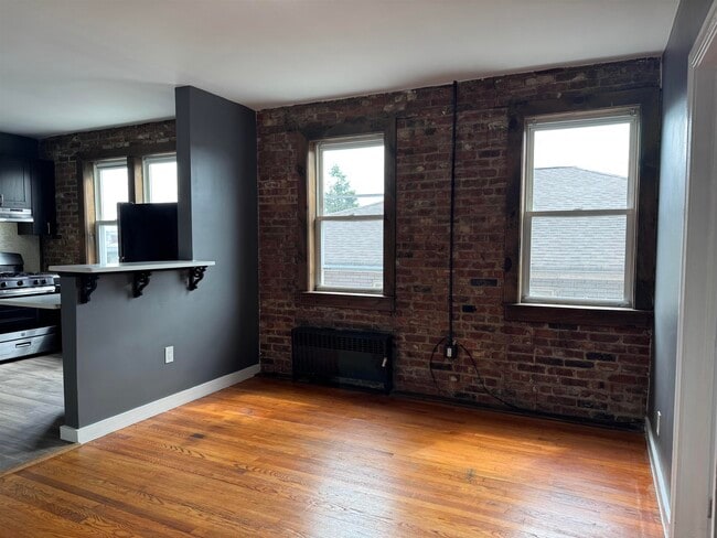 Building Photo - 7880-80 Carmer Ave