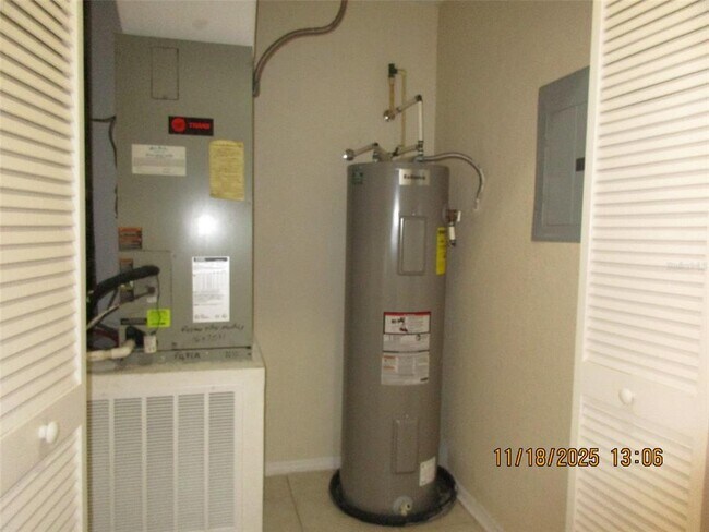 Building Photo - 2325 Prime Cir