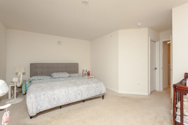 Building Photo - 1437 Crimson Ln