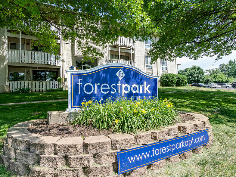 Call Forest Park for a Tour! - Forest Park Apartments