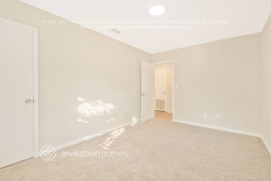 Building Photo - 6342 Sauterne Dr