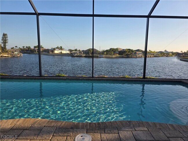 Building Photo - 1255 NW 38th Ave