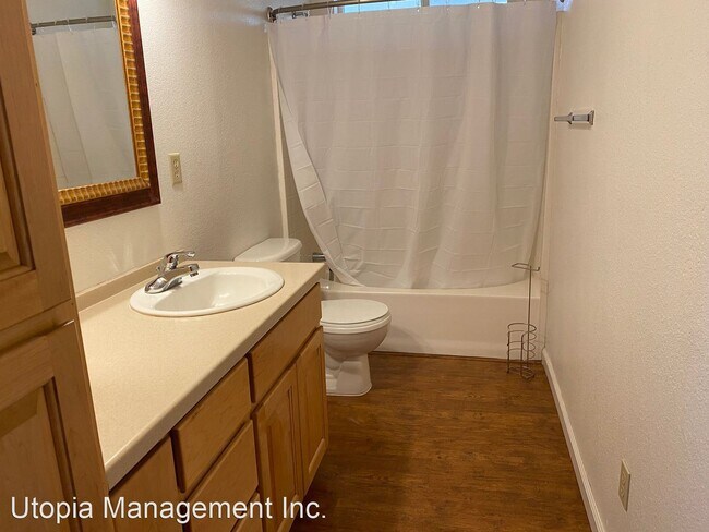 Building Photo - 3 br, 3 bath House - 465-520 Elysian Valle...