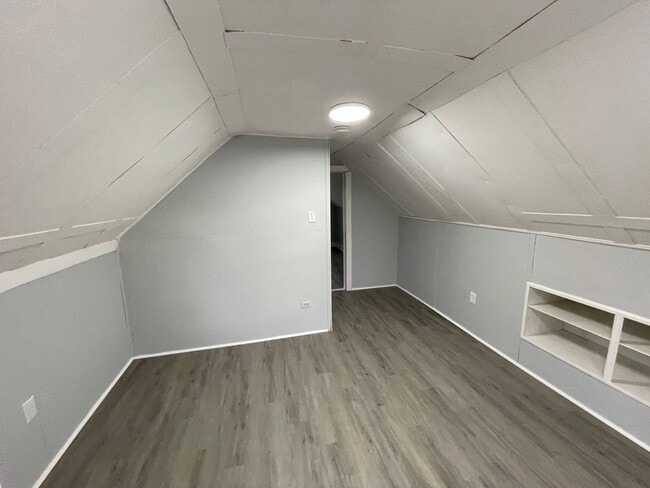 Building Photo - SECTION 8 & EDEN ACCEPTED!! Newly Renovated Spacious 2BR Home!