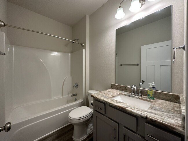 Building Photo - 4 Bedroom 3 Bath Craftsman Style Home off Beulah Rd!