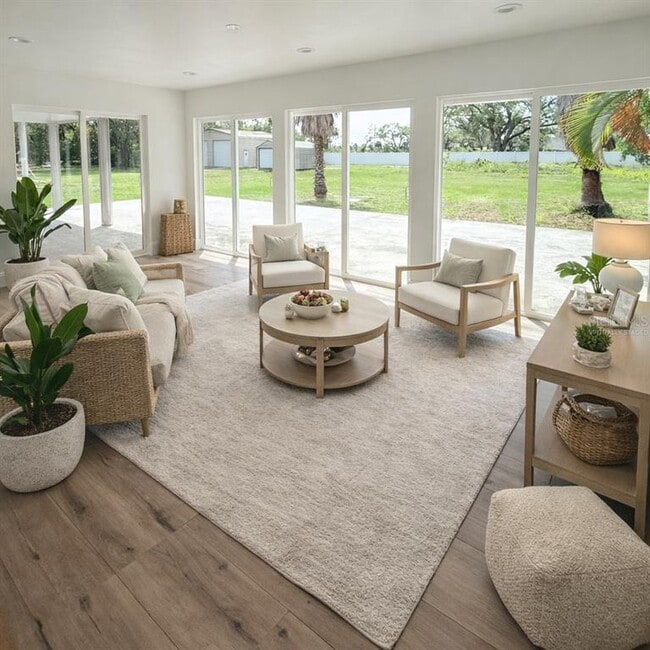 Building Photo - 1913 S 47th St