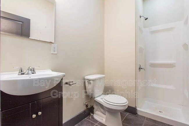 Building Photo - 1826 W Norris St